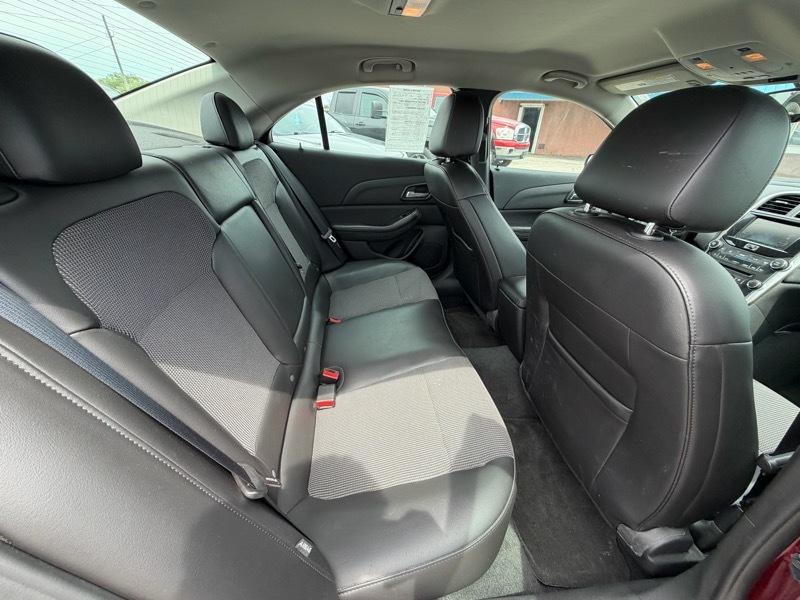 Chevrolet Malibu  2015