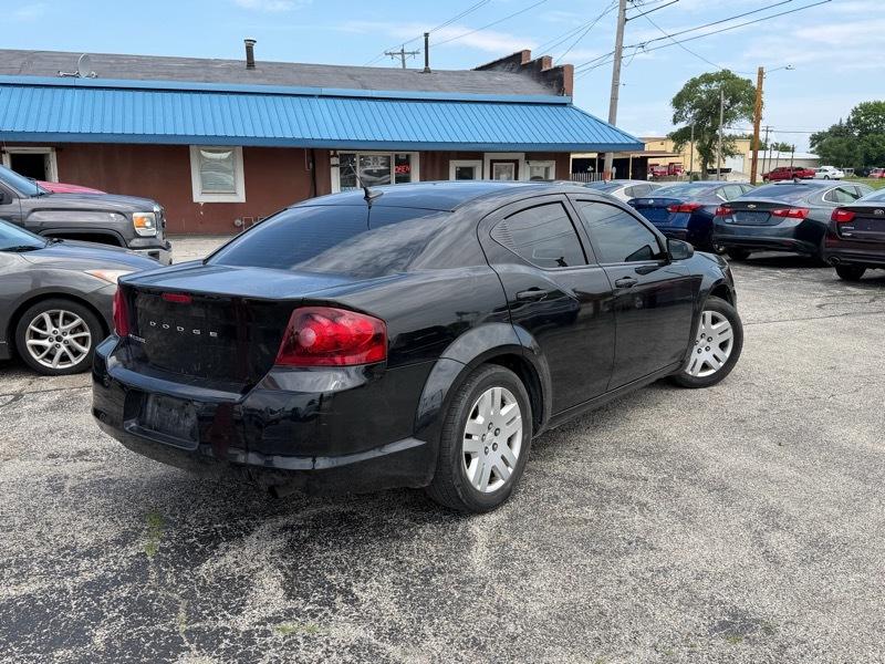 Dodge Avenger  2013