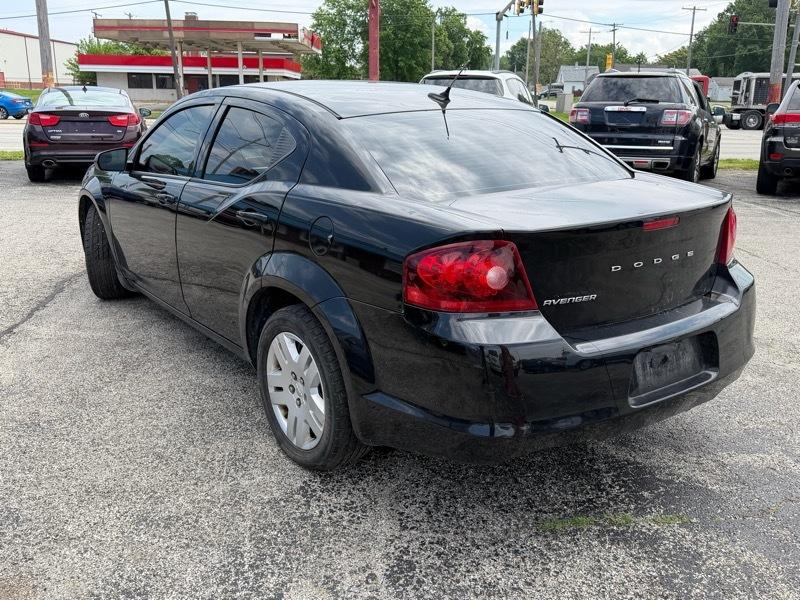 Dodge Avenger  2013