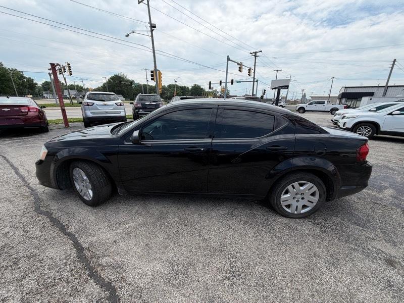 Dodge Avenger  2013