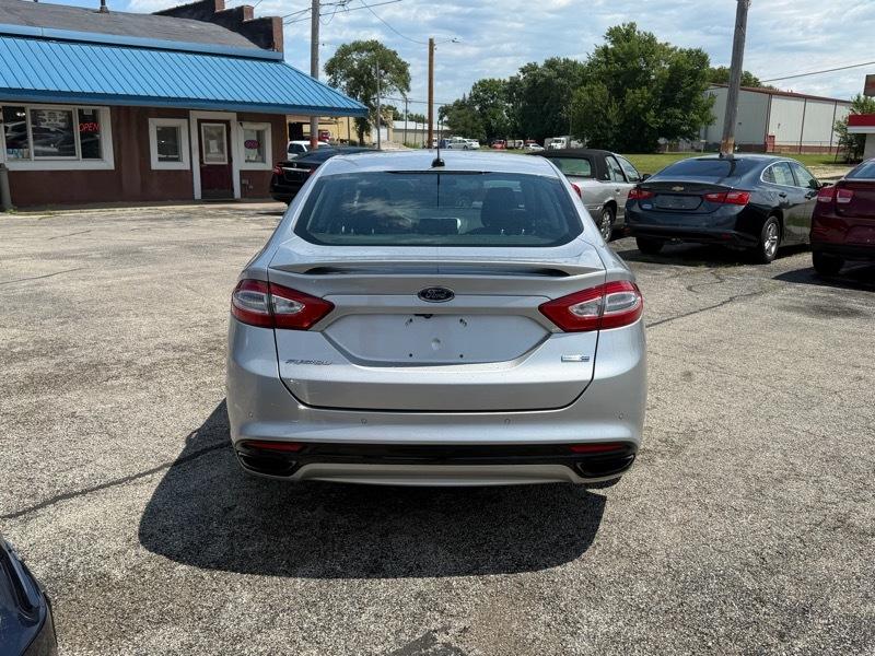 Ford Fusion  2013