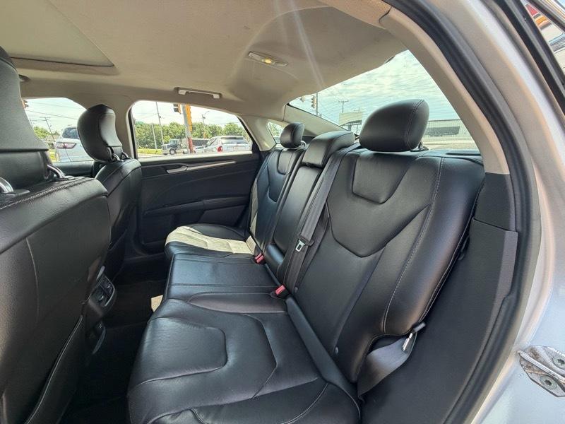 Ford Fusion  2013