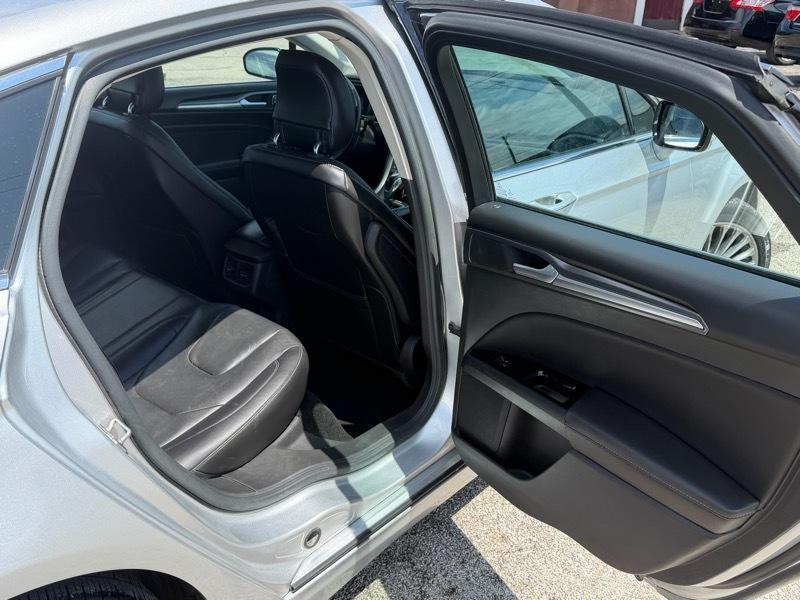 Ford Fusion  2013
