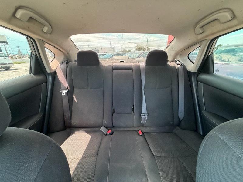 Nissan Sentra  2015