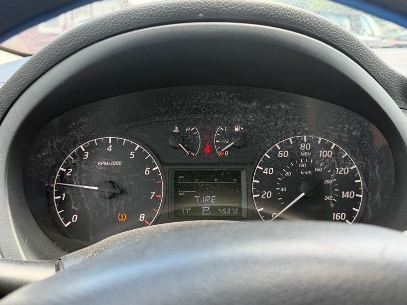 Nissan Sentra  2015