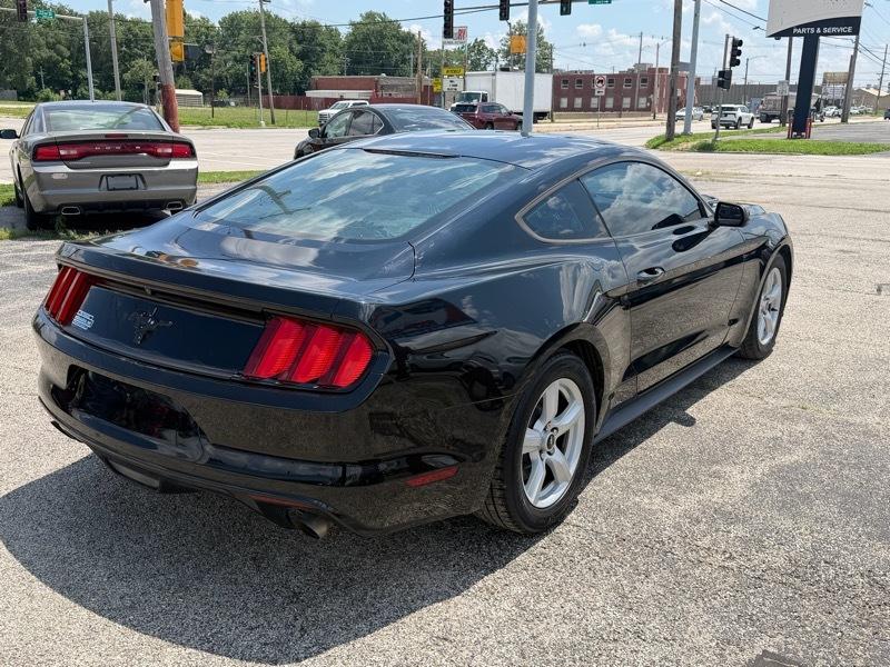Ford Mustang  2015