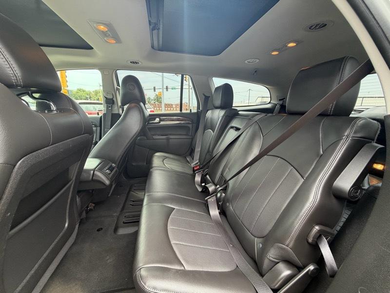 Buick Enclave  2017