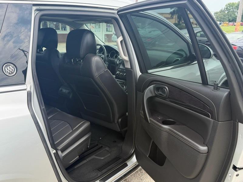 Buick Enclave  2017