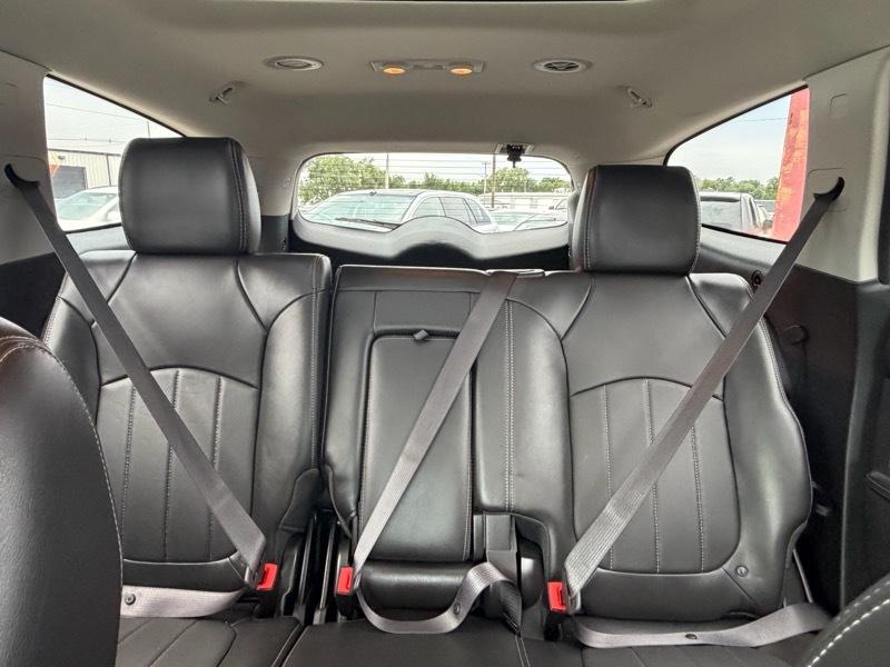 Buick Enclave  2017