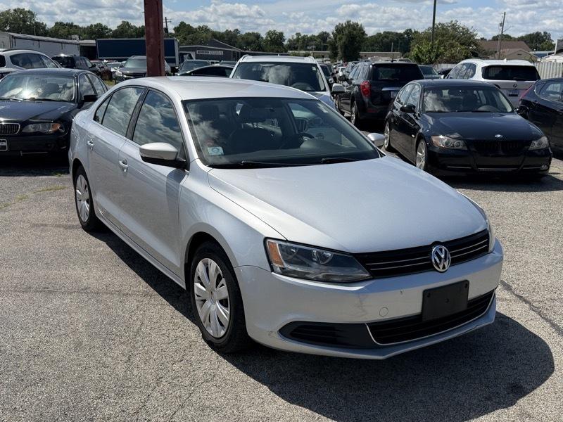 Volkswagen Jetta  2013