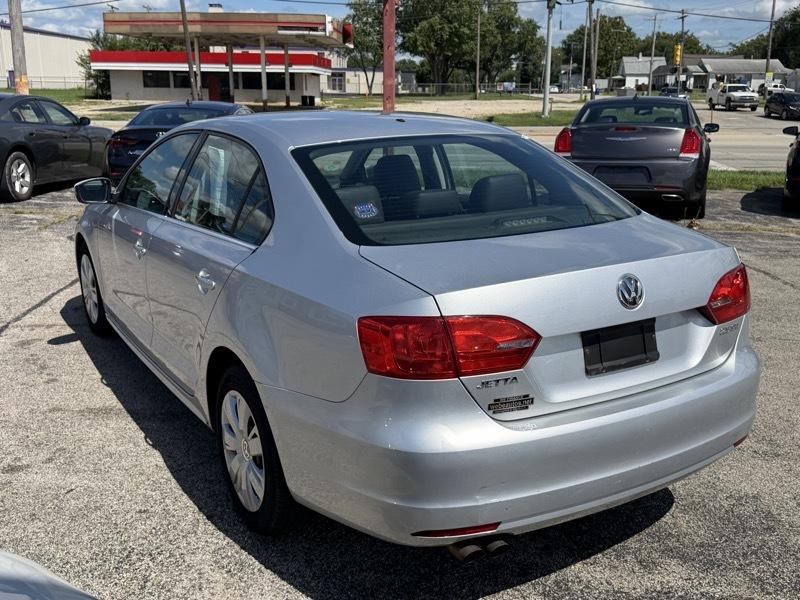 Volkswagen Jetta  2013