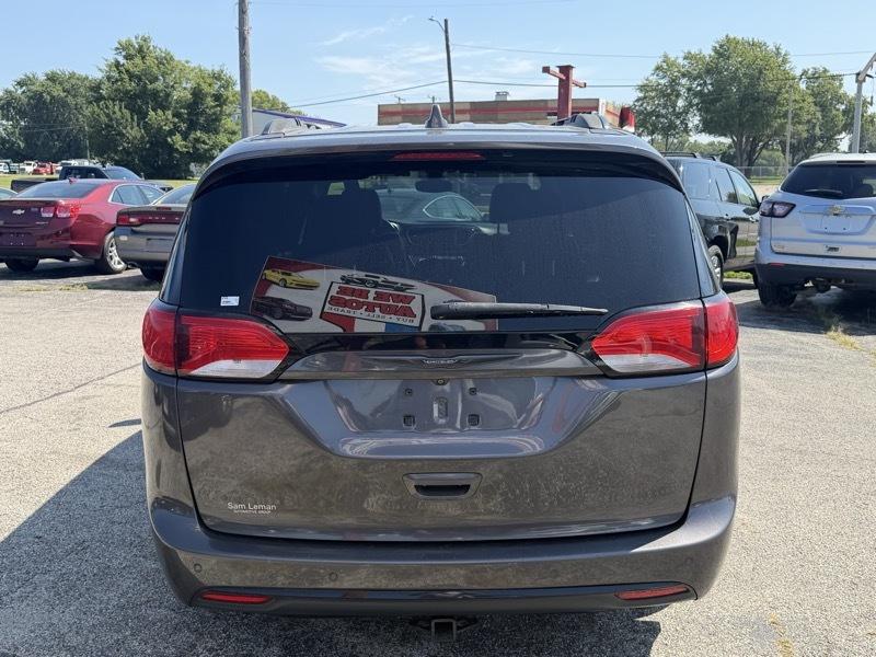 Chrysler Pacifica  2018