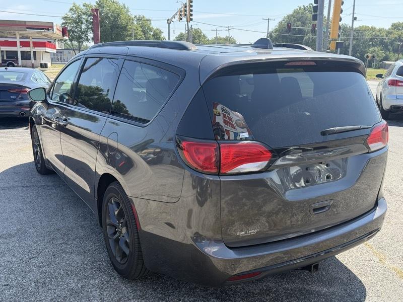 Chrysler Pacifica  2018