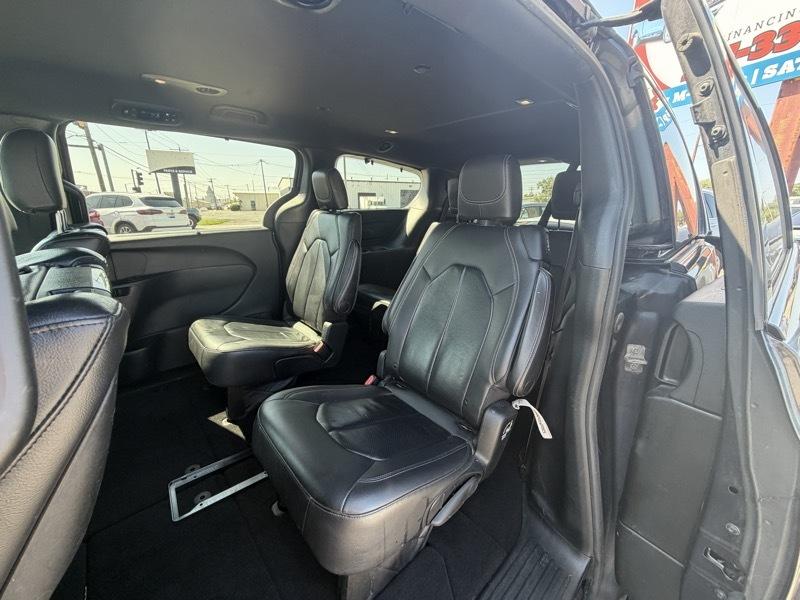 Chrysler Pacifica  2018