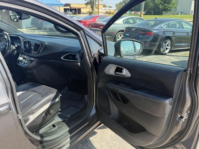 Chrysler Pacifica  2018