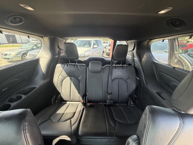 Chrysler Pacifica  2018