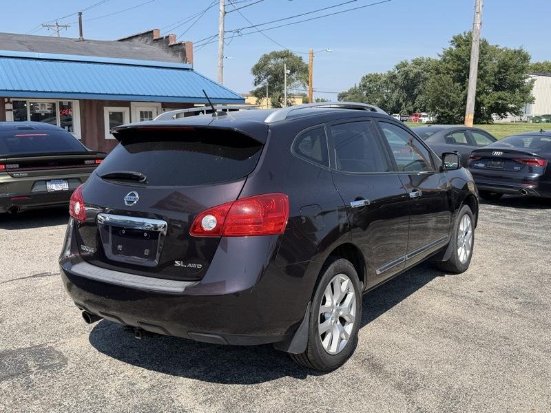 Nissan Rogue S 2011