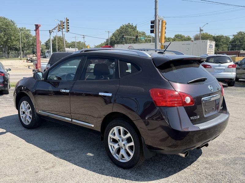 Nissan Rogue S 2011