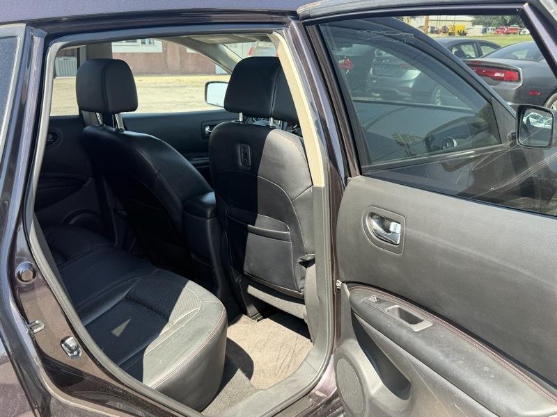 Nissan Rogue S 2011