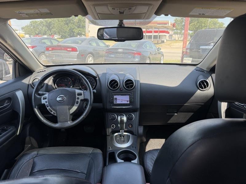 Nissan Rogue S 2011