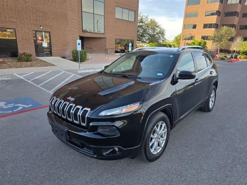 2018 Jeep Cherokee LATITUDE PLUS