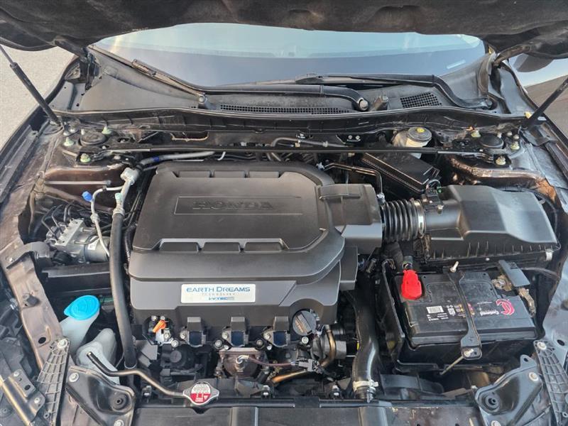 2017 Honda Accord Touring - Photo 20