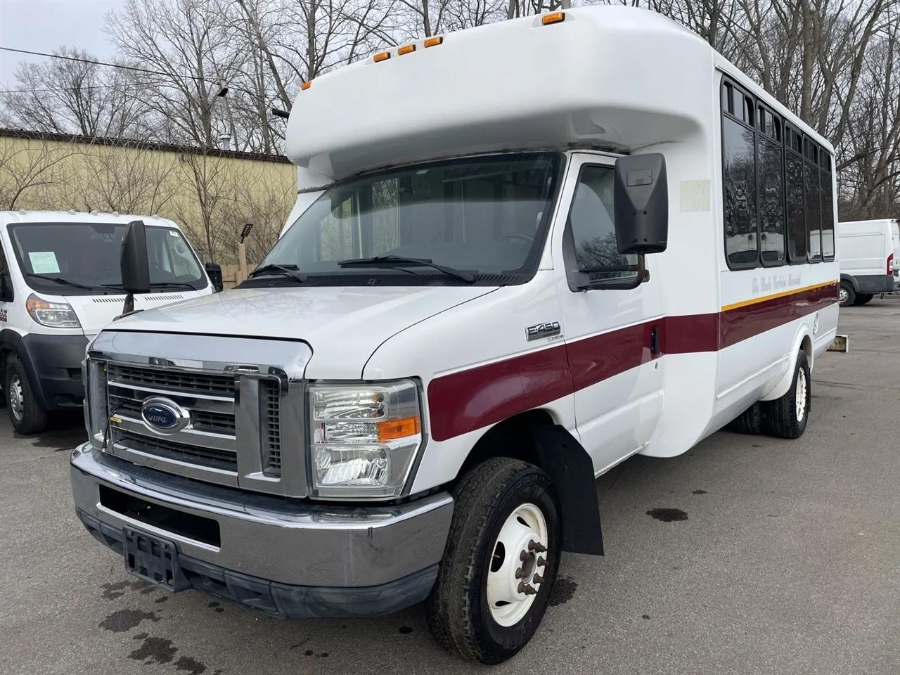 2011 Ford Econoline E450