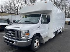 2019 Ford Econoline 