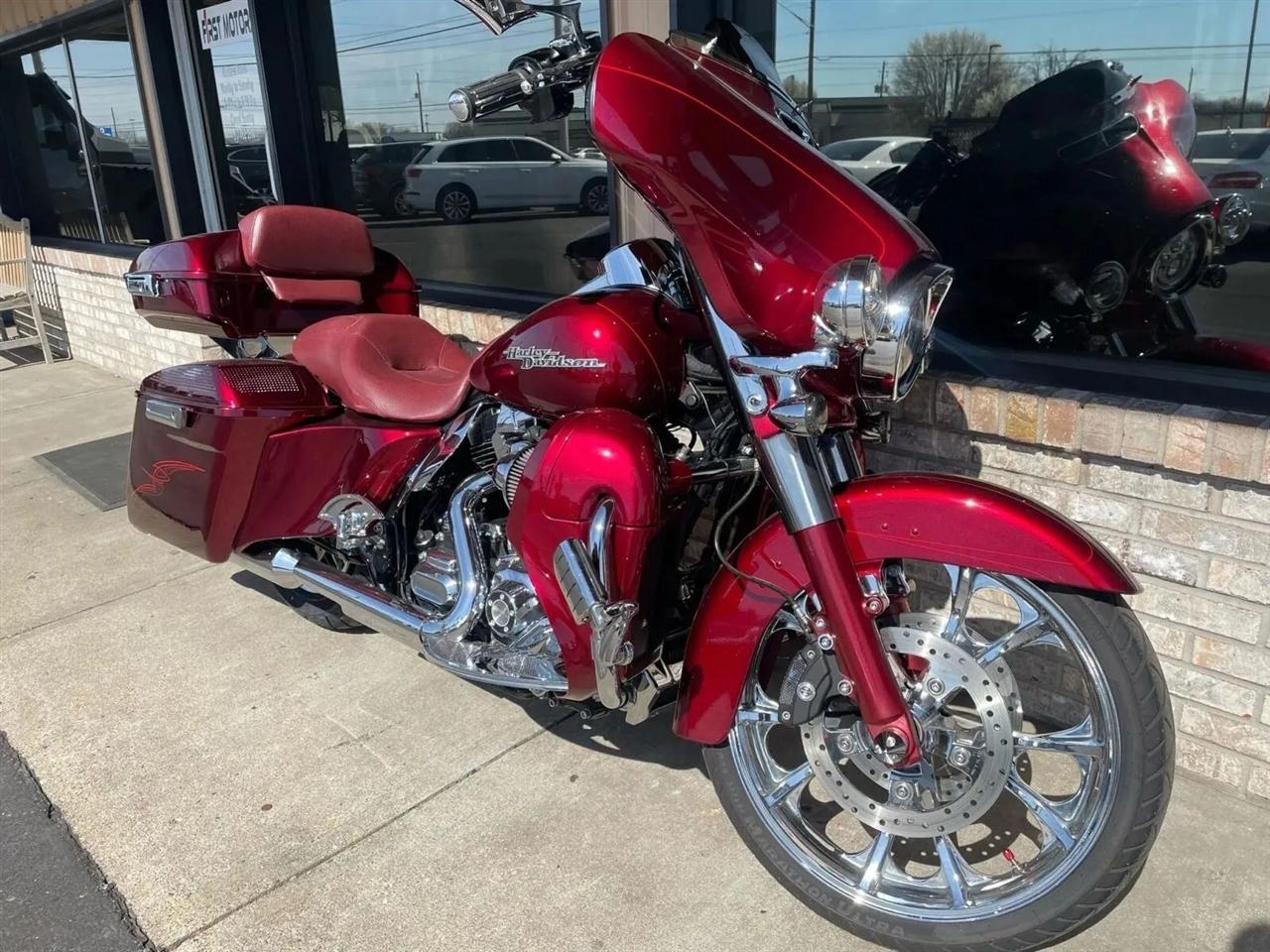 2016 Harley-Davidson FLHXS 