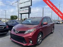 2019 Toyota Sienna 