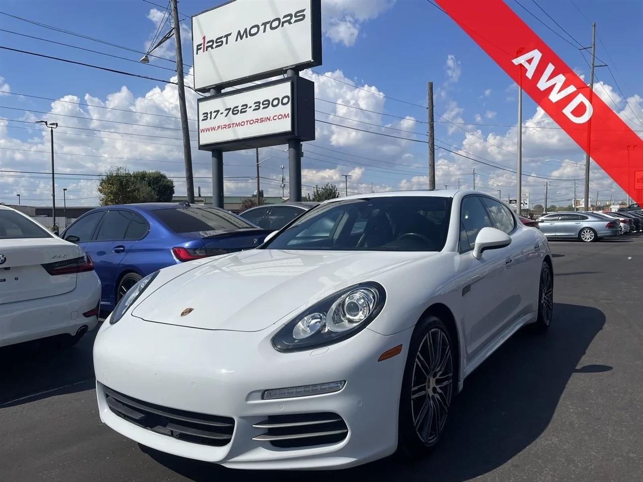 2016 Porsche Panamera 4