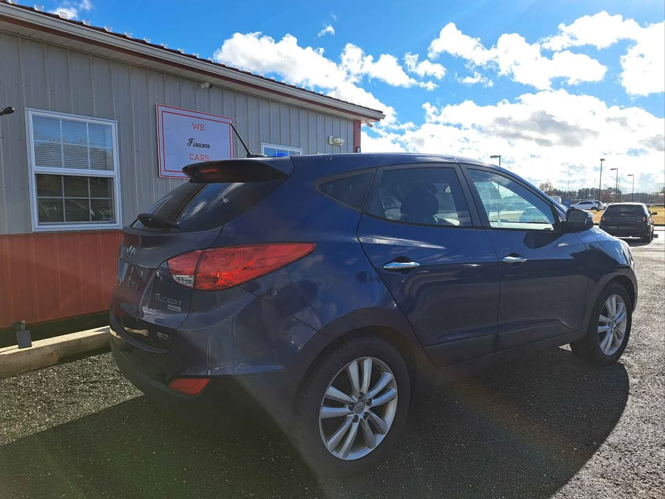 Hyundai Tucson GLS AWD 2010