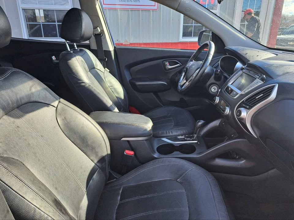 Hyundai Tucson GLS AWD 2010