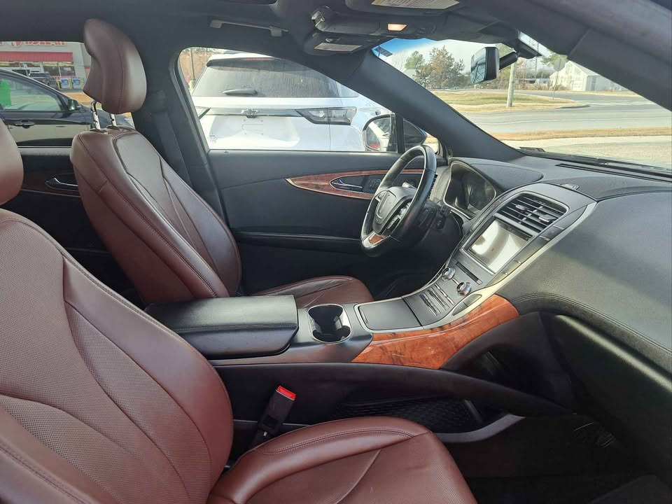 Lincoln Nautilus Reserve AWD 2019