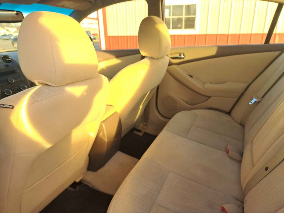 Nissan Altima 2.5 2012