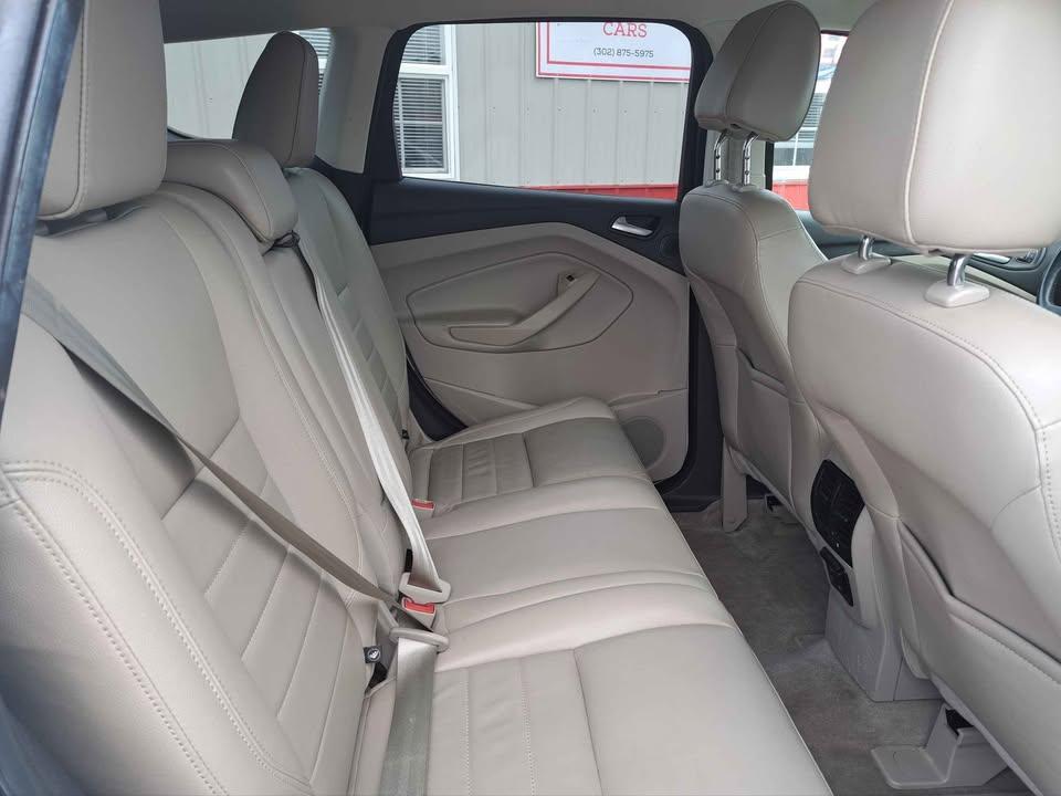 Ford Escape Titanium 4WD 2014