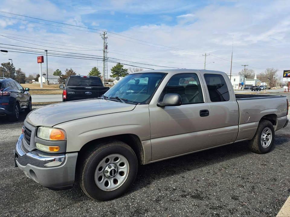 GMC Sierra 1500 SL Ext. Cab 2WD 2006