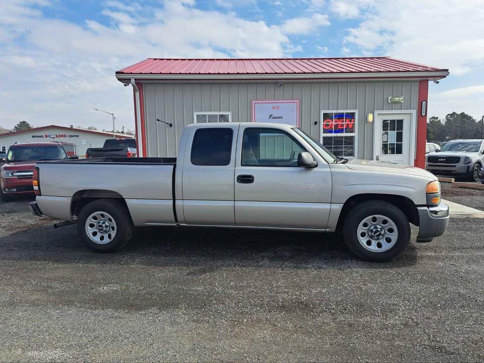 GMC Sierra 1500 SL Ext. Cab 2WD 2006