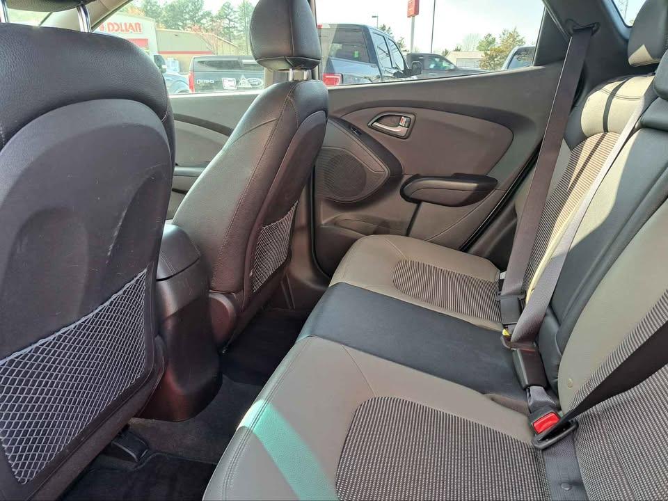 Hyundai Tucson GL Auto FWD 2012