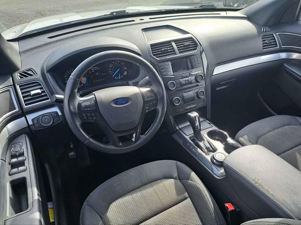 Ford Explorer XLT 4WD 2017