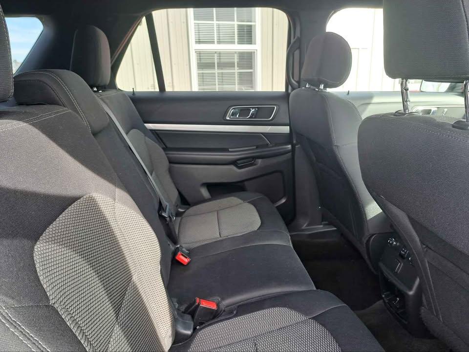 Ford Explorer XLT 4WD 2017
