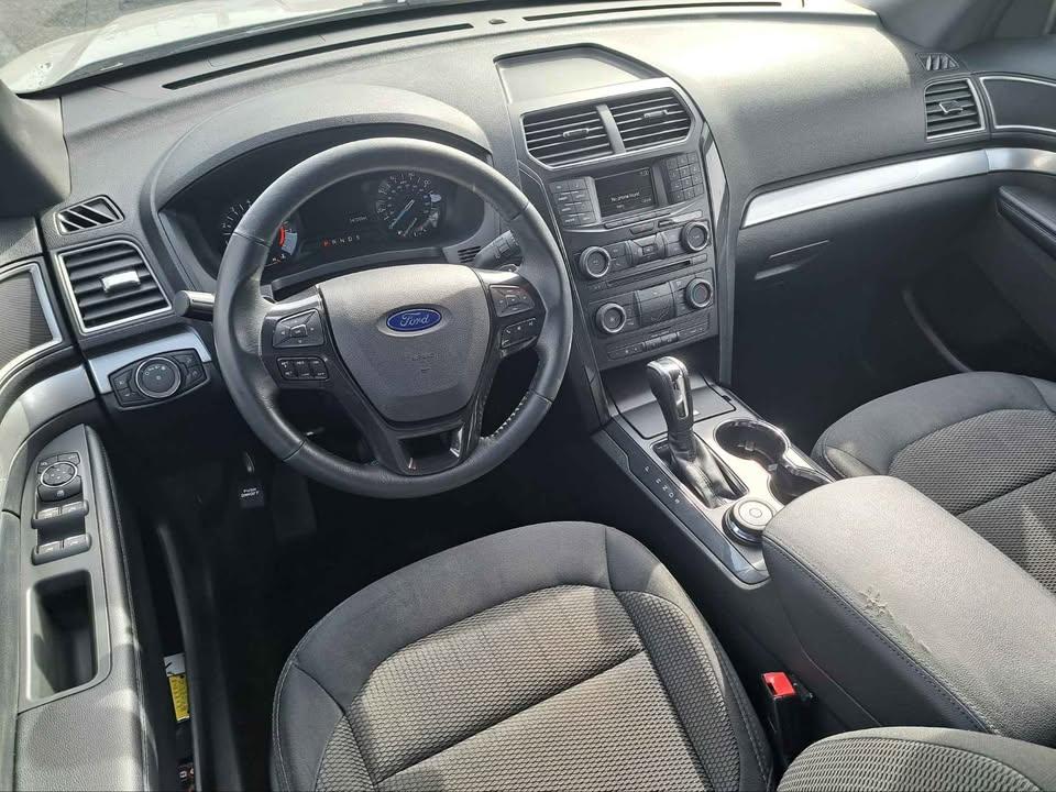 Ford Explorer XLT 4WD 2017