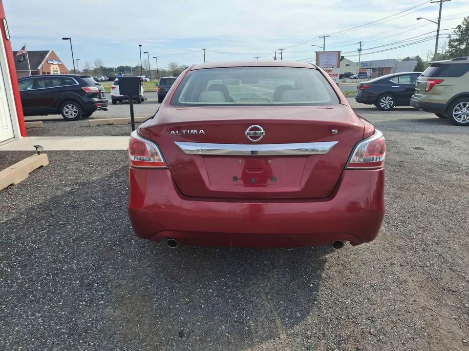 Nissan Altima 2.5 SV 2015