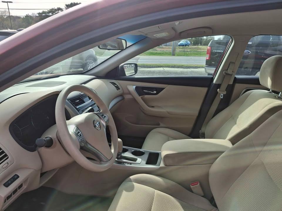 Nissan Altima 2.5 SV 2015