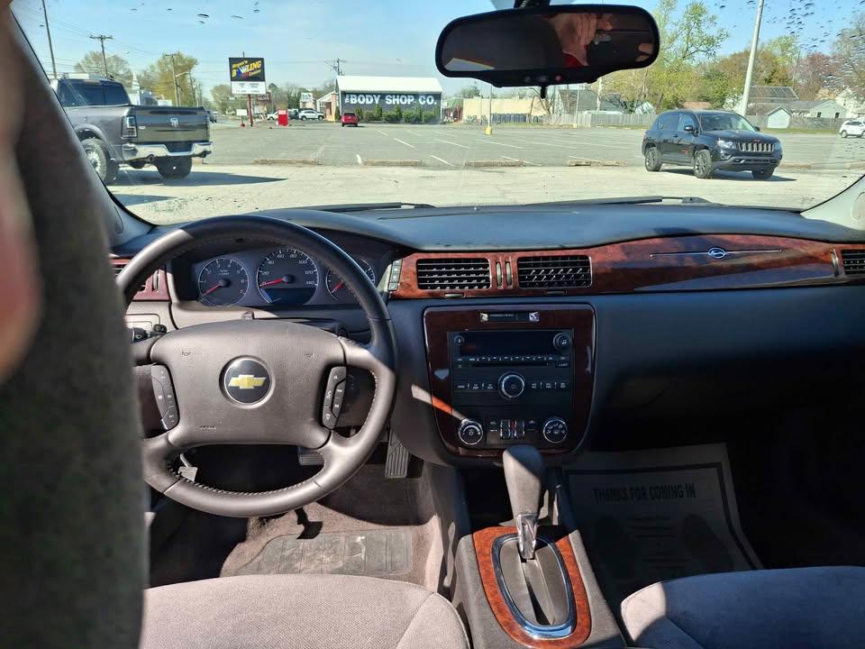 Chevrolet Impala LT 2011