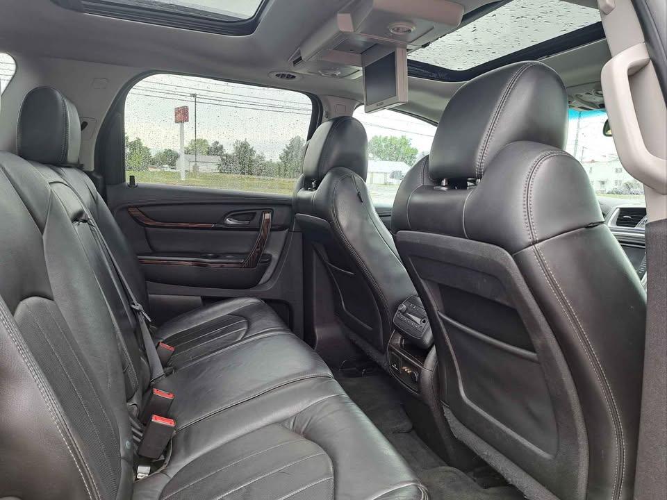 GMC Acadia Denali AWD 2013