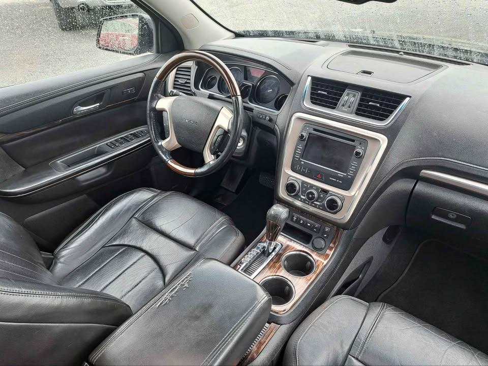 GMC Acadia Denali AWD 2013