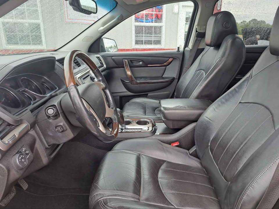 GMC Acadia Denali AWD 2013