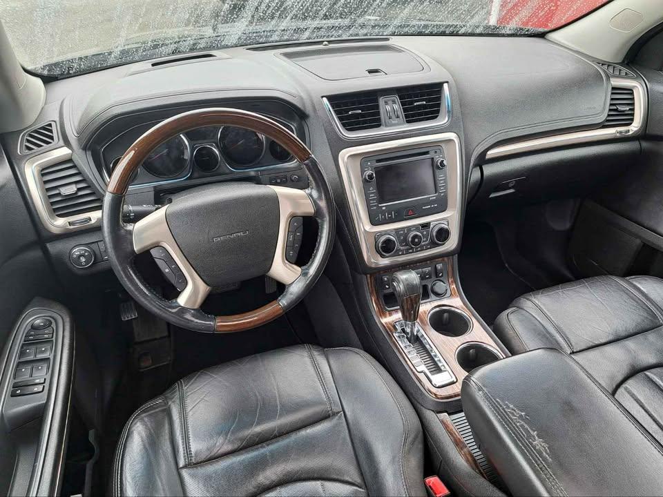 GMC Acadia Denali AWD 2013
