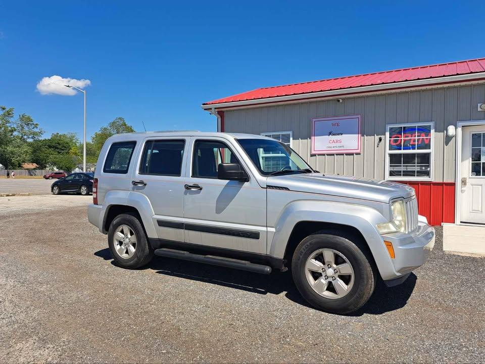 Jeep Liberty Sport 4WD 2011